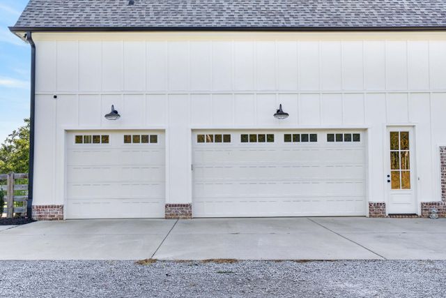 4792 Ollie Chunn Rd, Spring Hill, TN 37174