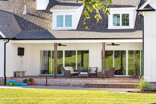4792 Ollie Chunn Rd, Spring Hill, TN 37174