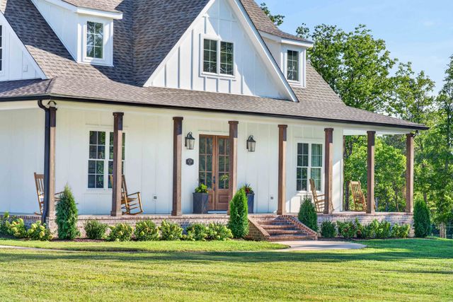 4792 Ollie Chunn Rd, Spring Hill, TN 37174
