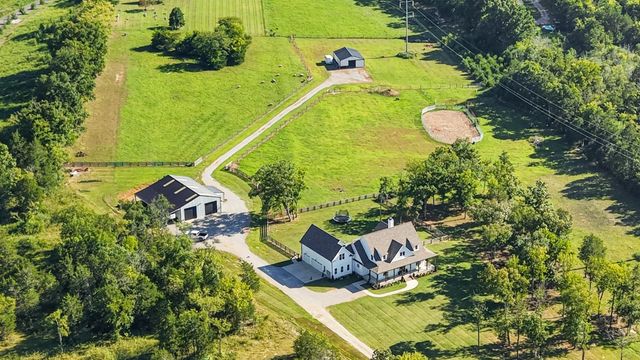 4792 Ollie Chunn Rd, Spring Hill, TN 37174