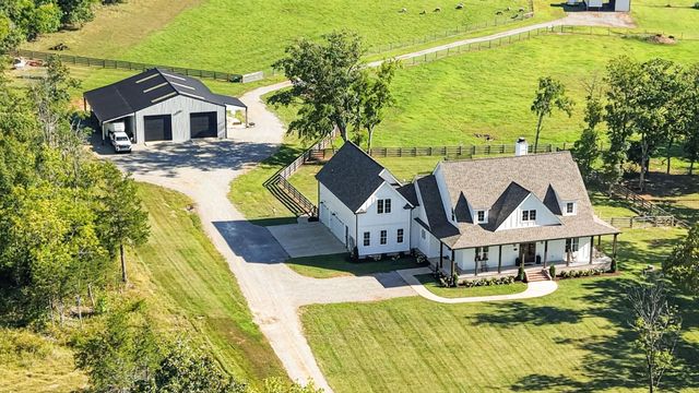 4792 Ollie Chunn Rd, Spring Hill, TN 37174