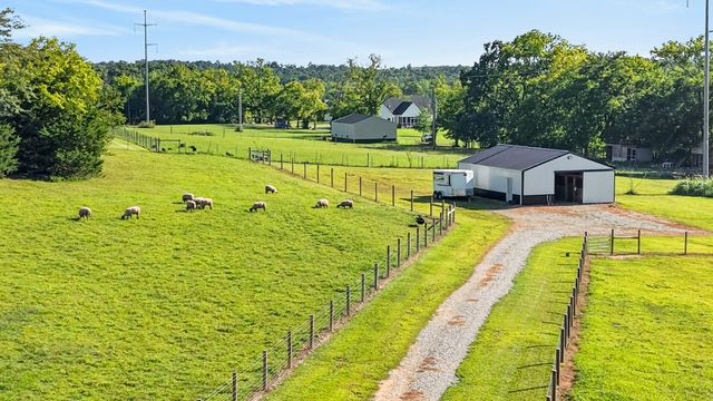 4792 Ollie Chunn Rd, Spring Hill, TN 37174