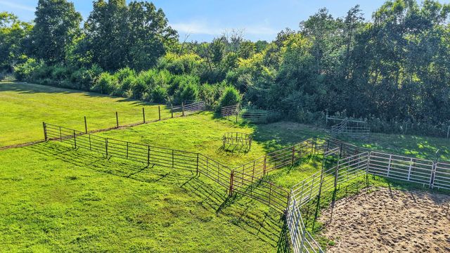 4792 Ollie Chunn Rd, Spring Hill, TN 37174