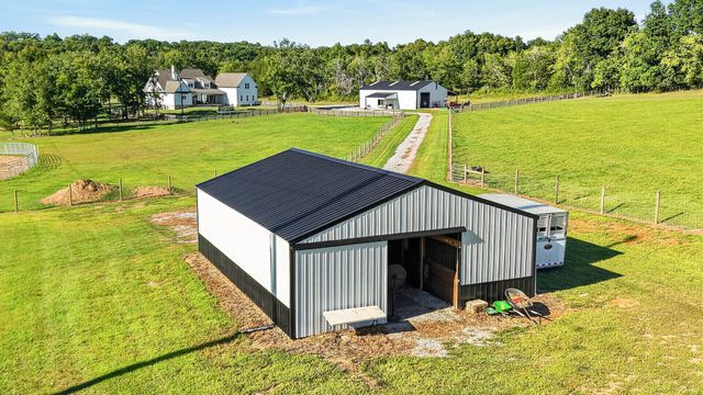 4792 Ollie Chunn Rd, Spring Hill, TN 37174