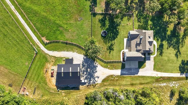 4792 Ollie Chunn Rd, Spring Hill, TN 37174