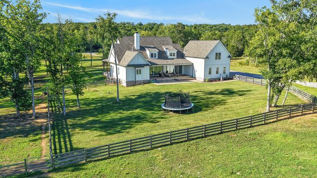 4792 Ollie Chunn Rd, Spring Hill, TN 37174