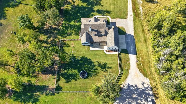 4792 Ollie Chunn Rd, Spring Hill, TN 37174