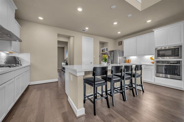 21102 Chelton Beach Drive, Cypress, TX 77433