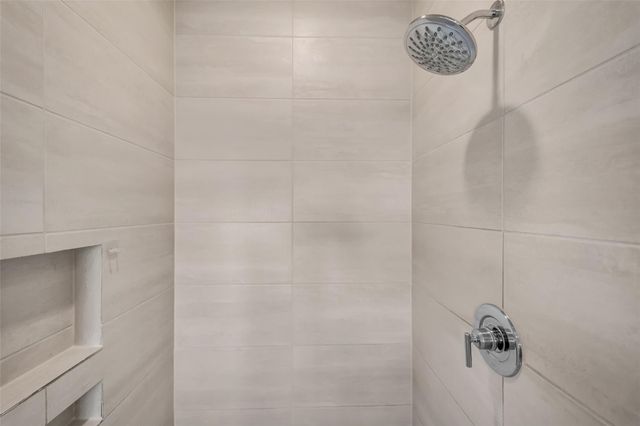 21102 Chelton Beach Drive, Cypress, TX 77433