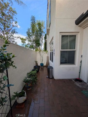 64 Emerald Clover, Irvine, CA 92620