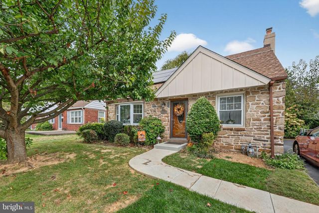 112 WALNUT HILL LN, Havertown, PA 19083