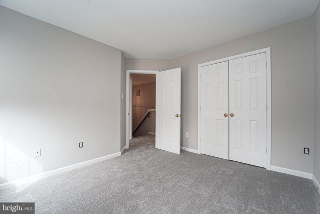 10 PEPPERDINE CIR, Baltimore, MD 21228