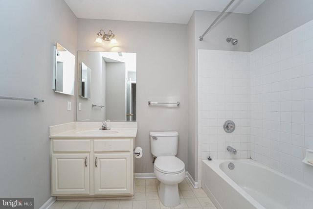 10 PEPPERDINE CIR, Baltimore, MD 21228