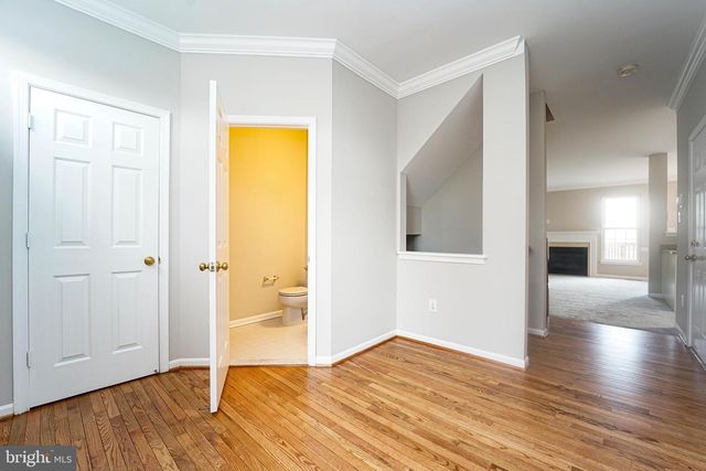 10 PEPPERDINE CIR, Baltimore, MD 21228