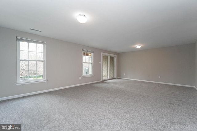 10 PEPPERDINE CIR, Baltimore, MD 21228