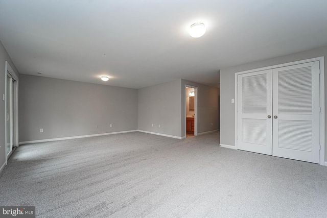 10 PEPPERDINE CIR, Baltimore, MD 21228