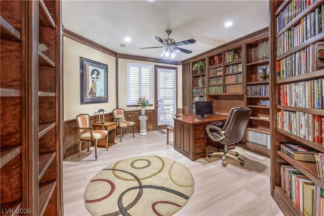 2421 La Seyne Court, Las Vegas, NV 89128