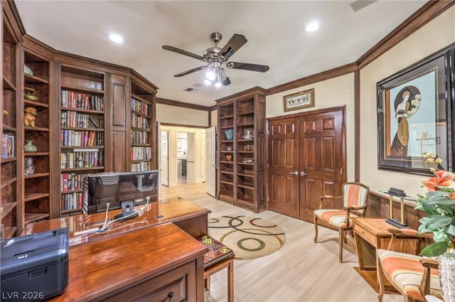 2421 La Seyne Court, Las Vegas, NV 89128