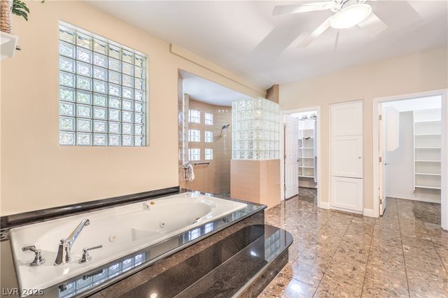 2421 La Seyne Court, Las Vegas, NV 89128