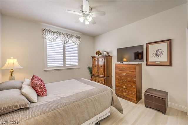 2421 La Seyne Court, Las Vegas, NV 89128
