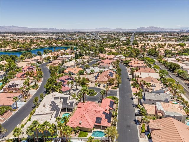 2421 La Seyne Court, Las Vegas, NV 89128