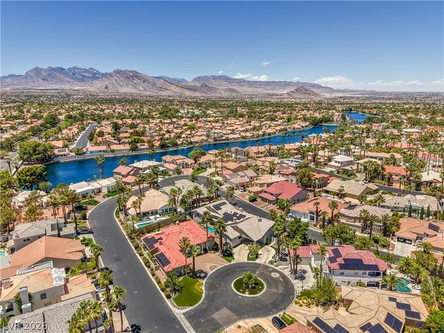 2421 La Seyne Court, Las Vegas, NV 89128