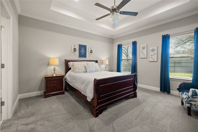 5604 Wainwright Drive, Fort Worth, TX 76112