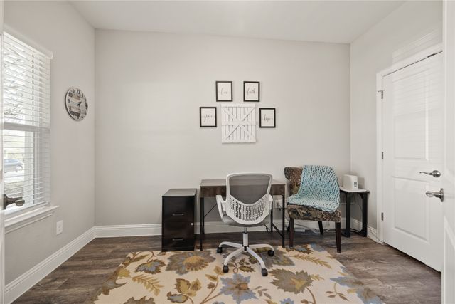 5604 Wainwright Drive, Fort Worth, TX 76112