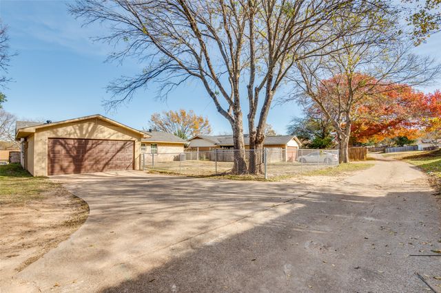 314 Timberline Drive, Duncanville, TX 75137