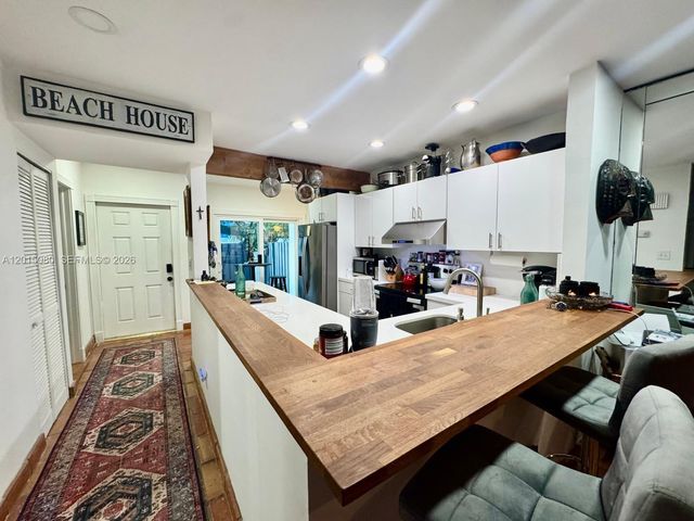 1260 SE 2nd St 1260, Fort Lauderdale, FL 33301