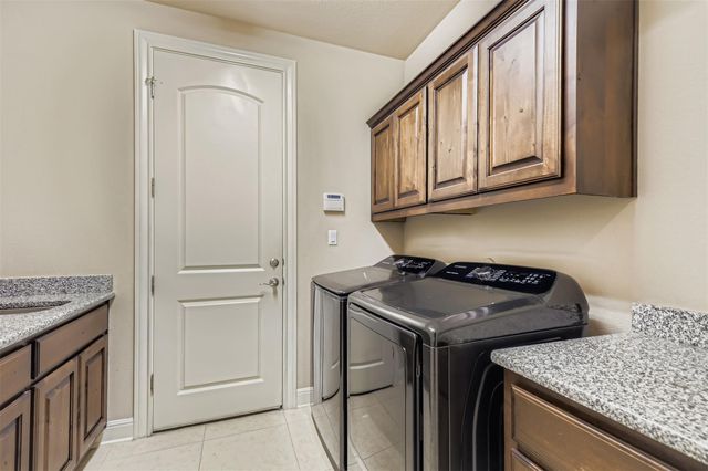 2216 Traditions CT, Leander, TX 78641