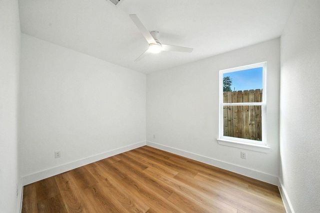 8114 Count Street A, Houston, TX 77028