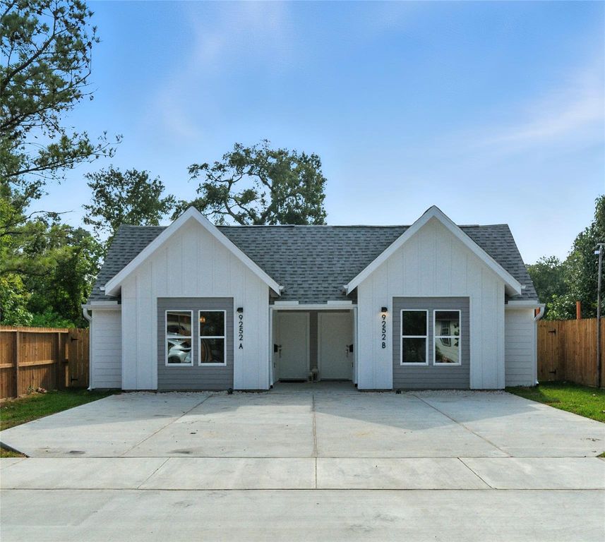 8114 Count Street A, Houston, TX 77028
