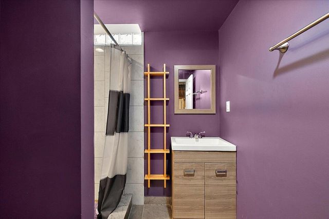 15621 Cox Street, Clinton Township, MI 48038