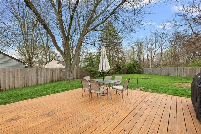 15621 Cox Street, Clinton Township, MI 48038