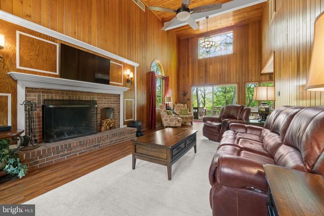 42 CREEK RD, Lumberton, NJ 08048