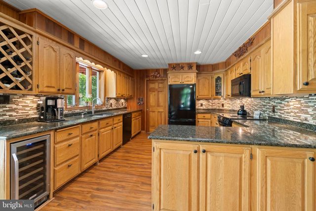 42 CREEK RD, Lumberton, NJ 08048