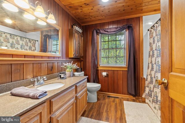 42 CREEK RD, Lumberton, NJ 08048