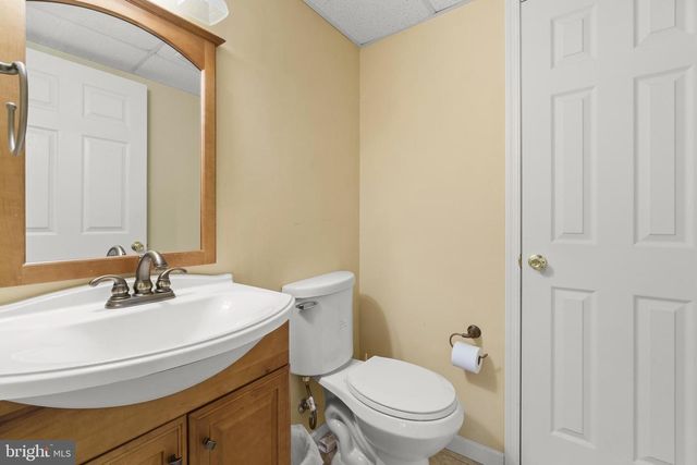 42 CREEK RD, Lumberton, NJ 08048
