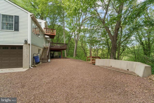 42 CREEK RD, Lumberton, NJ 08048
