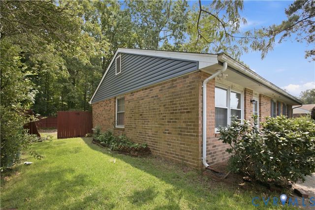 335 E Jerald St, Highland Springs, VA 23075