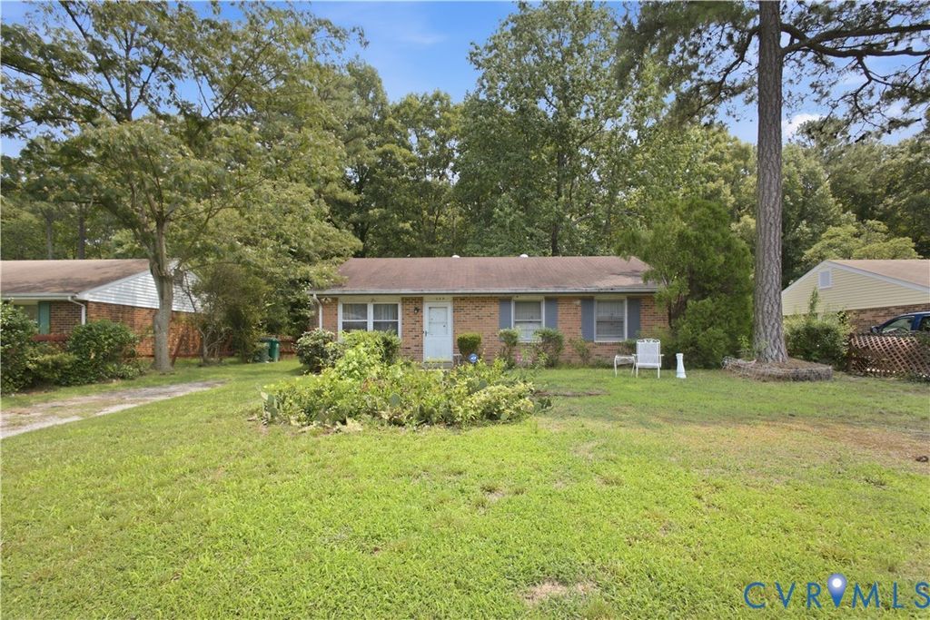 335 E Jerald St, Highland Springs, VA 23075