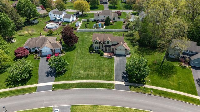 258 Tumbleweed Drive, Henrietta, NY 14534