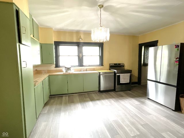2 W Garfield Avenue, Gosport, IN 47433