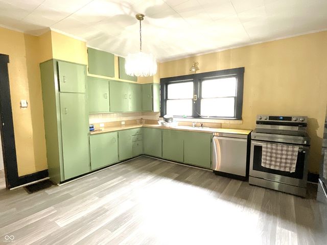 2 W Garfield Avenue, Gosport, IN 47433