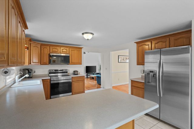 1 Ballard Lane, Salem, NH 03079