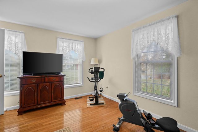 1 Ballard Lane, Salem, NH 03079