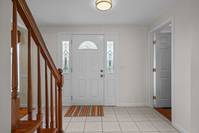 1 Ballard Lane, Salem, NH 03079