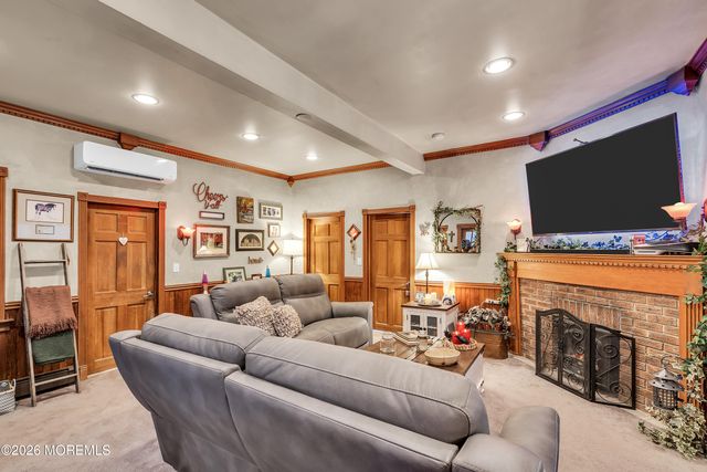 637 Prospect Avenue, Pine Beach, NJ 08741