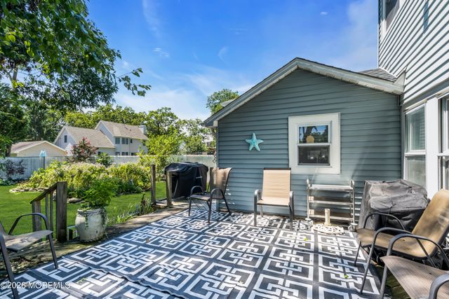 637 Prospect Avenue, Pine Beach, NJ 08741